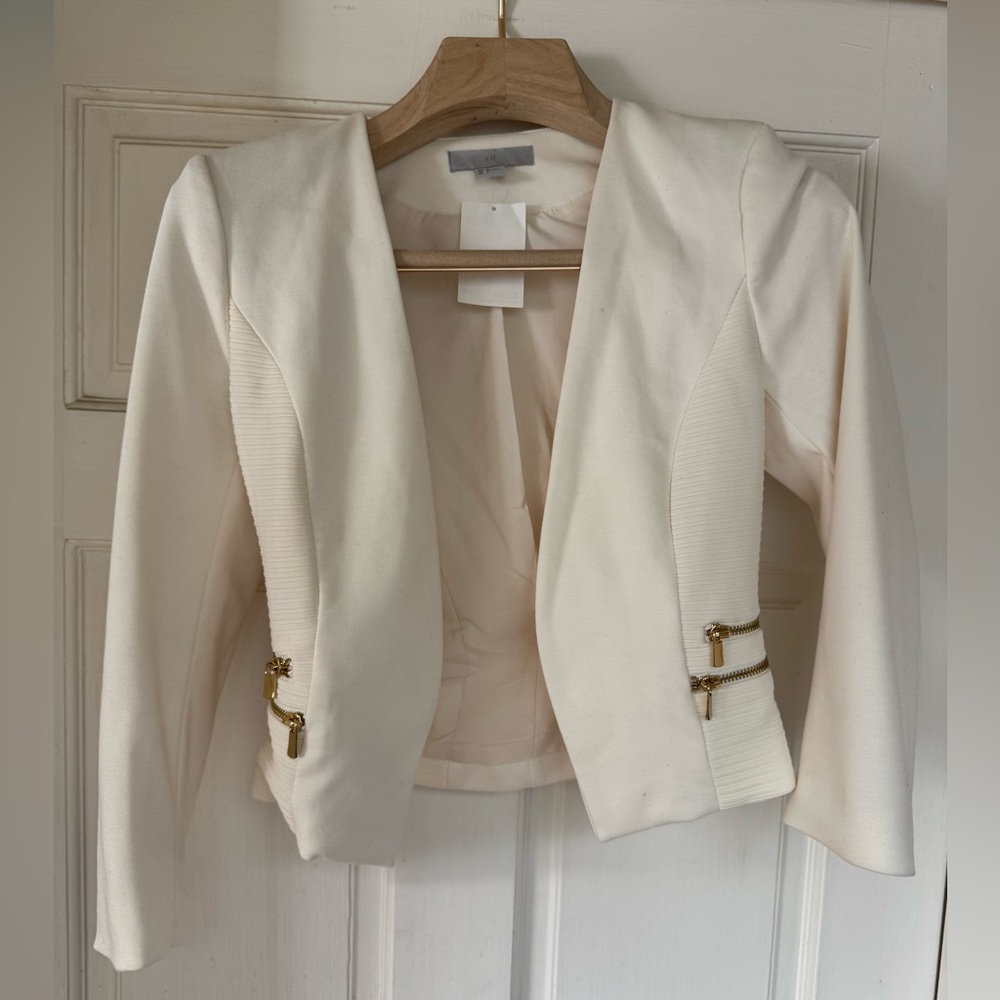 H&M Blazer - White - (S/4)